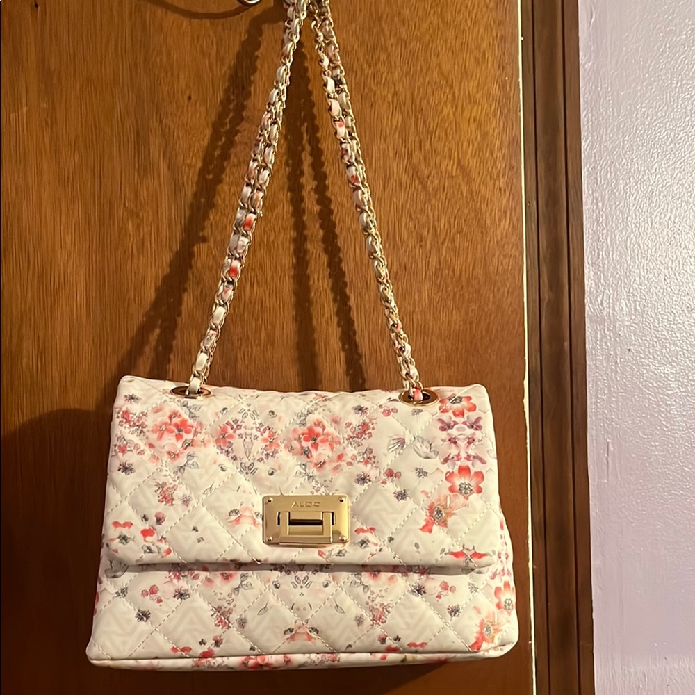 Floral Quilted Shoulder Bag